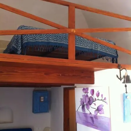Il Cubo, Monovano Col Mare Su Tre Fronti. Holiday home Favignana