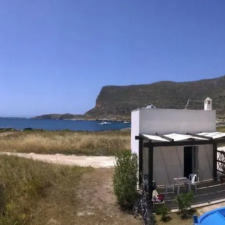Holiday home Il Cubo, Monovano Col Mare Su Tre Fronti. Favignana